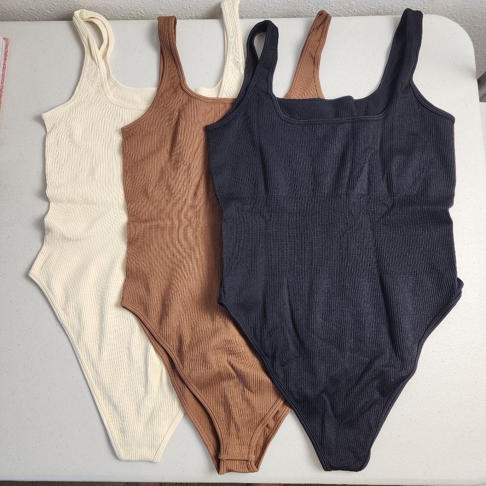 OQQ Women’s Ribbed Bodysuit 3 Pack XXL Neutral Colors Scoop Neck Stretch Romper